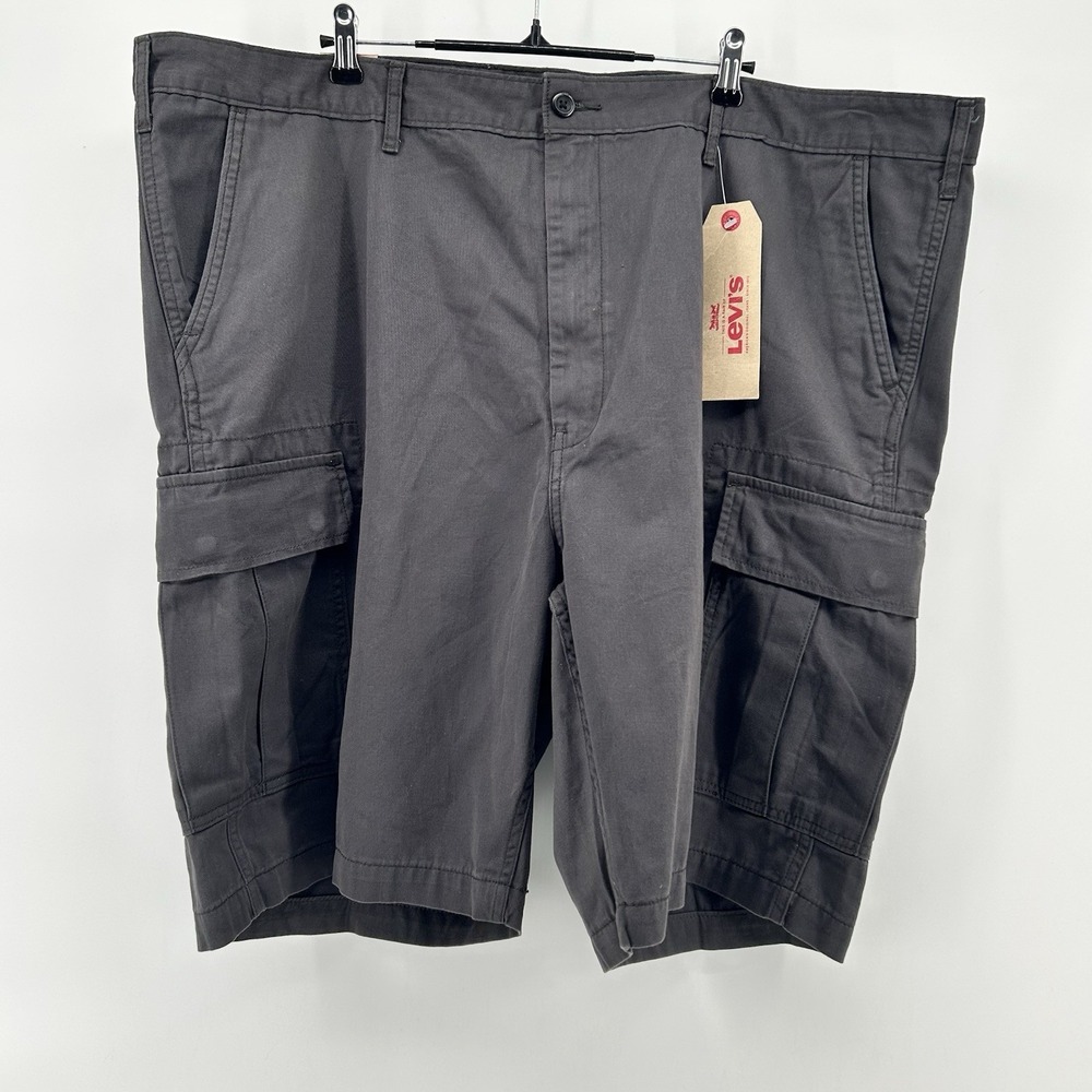 Levis Carrier Cargo Shorts Mens 46x10 Gray Utility Snap Pocket Hiking Travel NWT